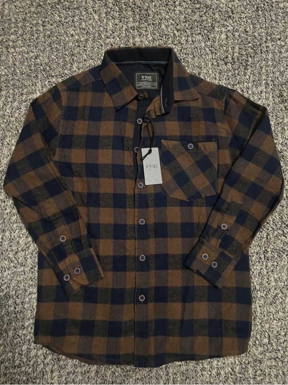 NWT Nomad Brown & Navy Plaid Button-Up Shirt